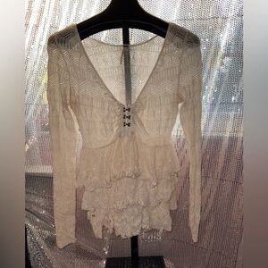 Free People Vintage Ivory Lace Top sz L🥀